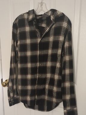 Black & Cream Plaid Button-Up Shirt